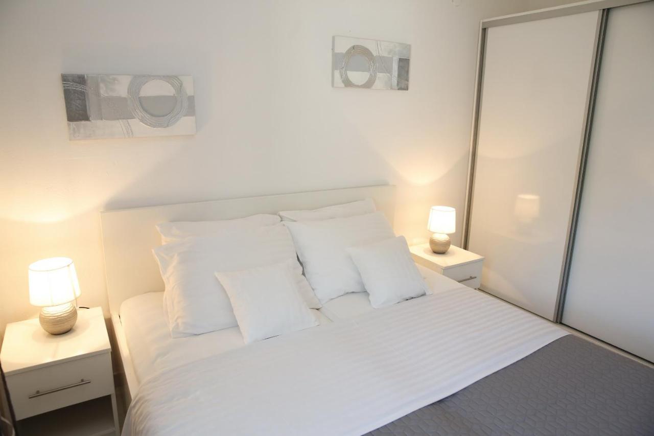 Apartments Lepur Vodice Exterior foto